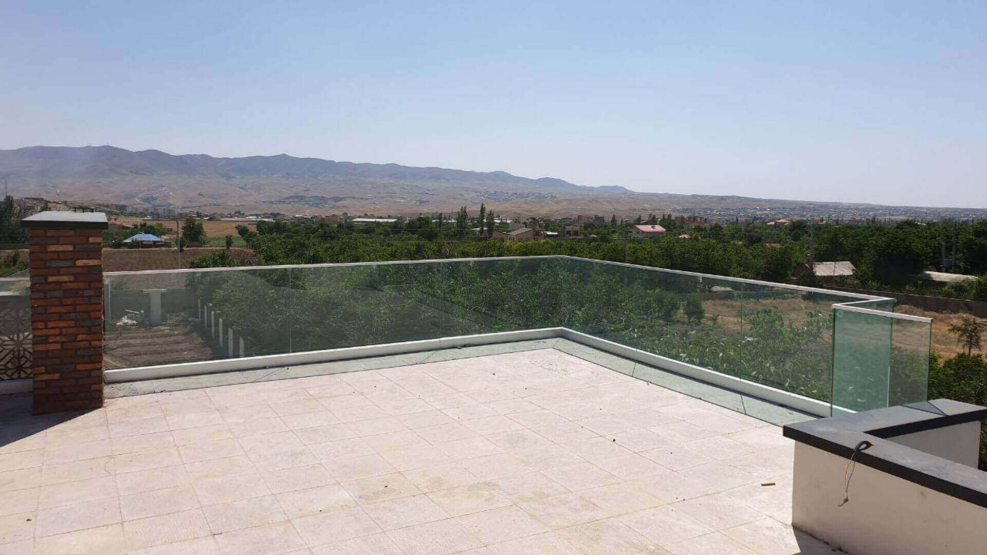 صنایع نرده شیشه‌ای ایران هندریل